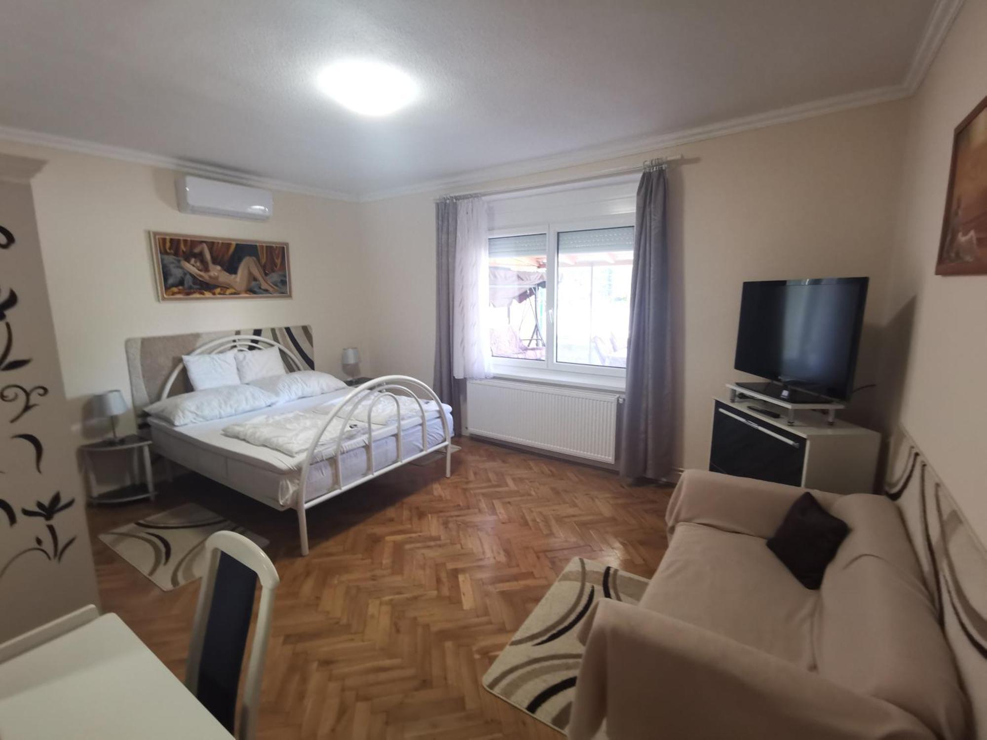 Tini Apartman Balatonfüred Buitenkant foto