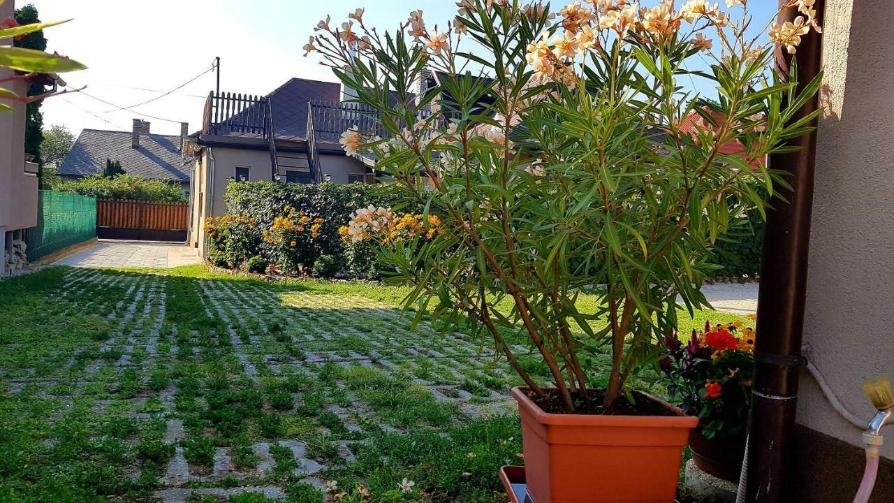 Tini Apartman Balatonfüred Buitenkant foto